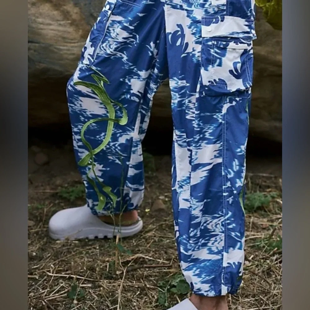 NWOT Free People Movement M Colorburst Hike Pants Cargo Style New $168 retail - Picture 3 of 6